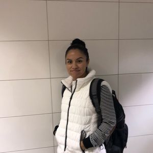 Meet your Posher, Ofelia